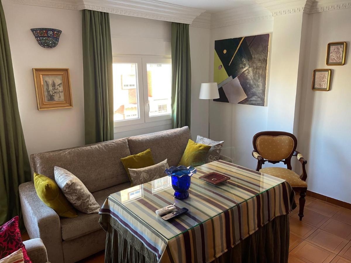 Apartamento Ravel Playa Malaga Ngoại thất bức ảnh